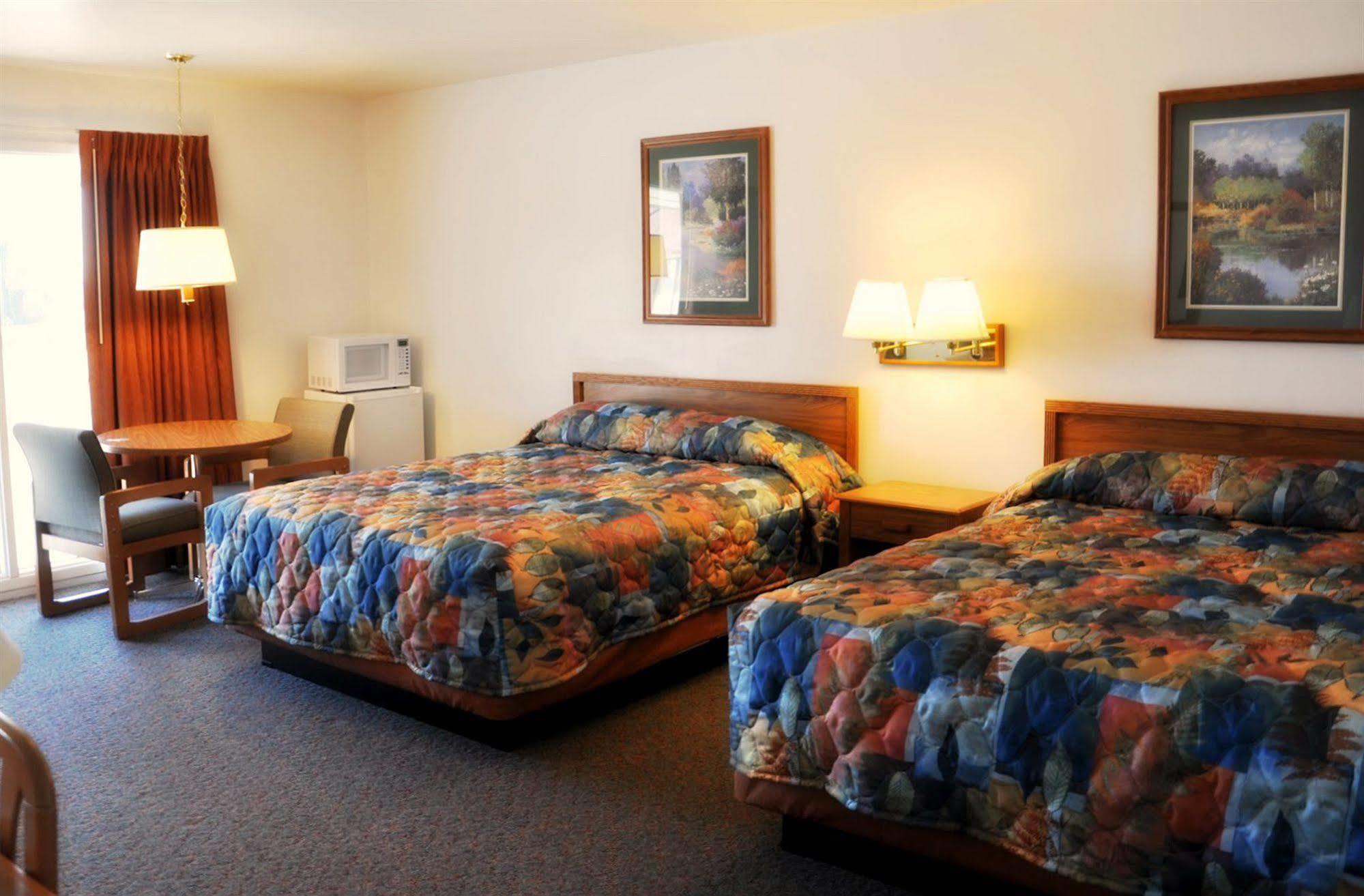 Trade Winds Motel バレンタイン エクステリア 写真